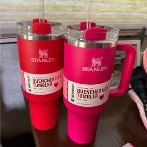 Brand new Stanley Valentine’s Day target exclusive collection 40 oz,s